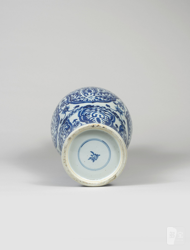 清康熙 青花花卉紋大瓶 | GRAND VASE BALUSTRE EN PORCELAINE BLEU BLANC - 图2